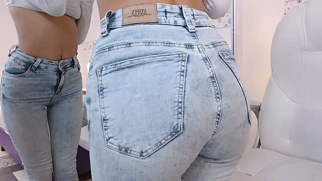 Celesstegh online show from April 4, 11:28 am