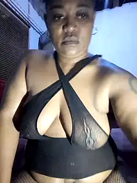 BigAssjuicy26 online show from October 29, 6:07 pm