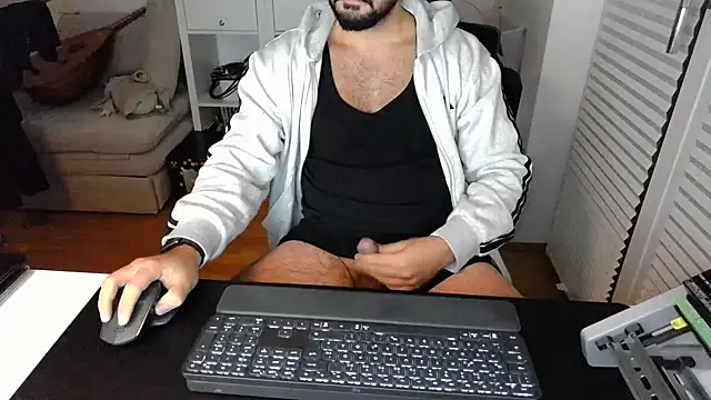 Snapshot of Velvetvoyager69 chatting on November 23, 12:53 am Velvetvoyager69 online show from November 23, 12:53 am