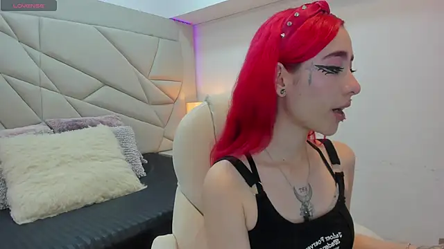 persefone 333 online show from September 10, 8:08 pm