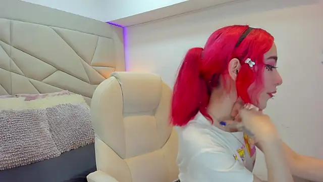 persefone 333 online show from September 23, 8:05 pm