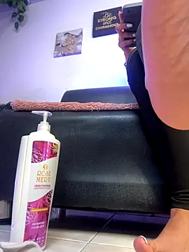 fetish foot  online show from November 10, 6:24 pm