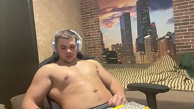 MusclePhantom online show from October 27, 10:54 pm