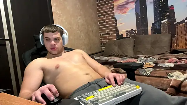 MusclePhantom online show from February 23, 10:32 pm