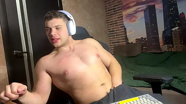 MusclePhantom online show from March 29, 9:16 pm