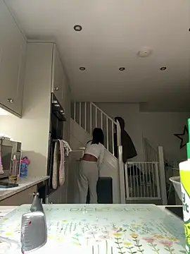 Snapshot of BELLABLACKXUK chatting on December 19, 8:44 pm BELLABLACKXUK online show from December 19, 8:44 pm