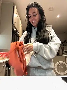 BELLABLACKXUK online show from September 24, 8:48 pm