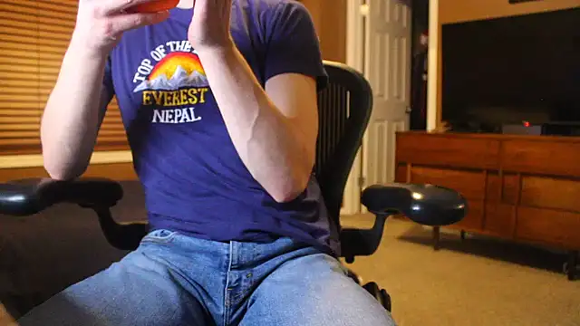 jjjjjfive online show from March 3, 3:02 am