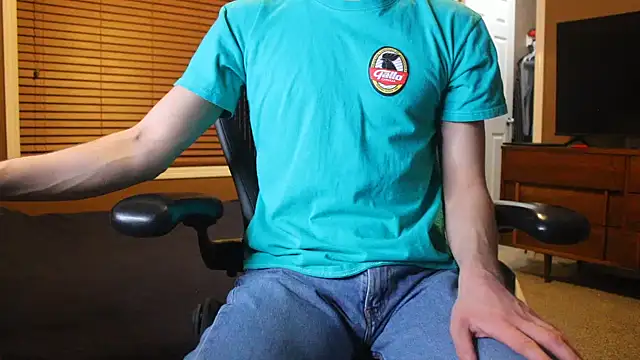 jjjjjfive online show from April 6, 2:40 am