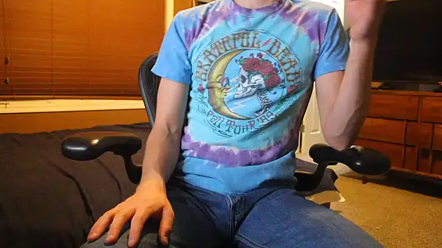 jjjjjfive online show from May 9, 3:43 am