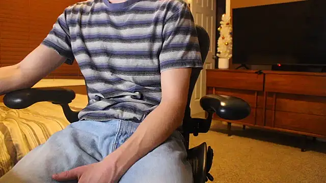 Snapshot of jjjjjfive chatting on December 4, 3:16 am jjjjjfive online show from December 4, 3:16 am