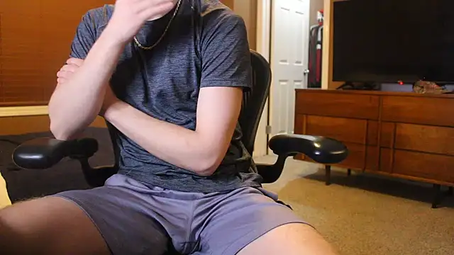 jjjjjfive online show from March 7, 5:14 am