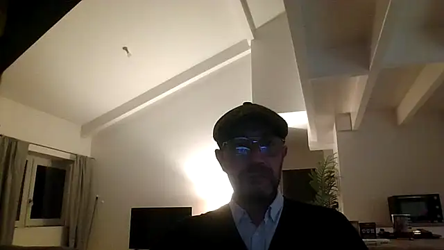 Twooseul online show from February 18, 6:15 pm