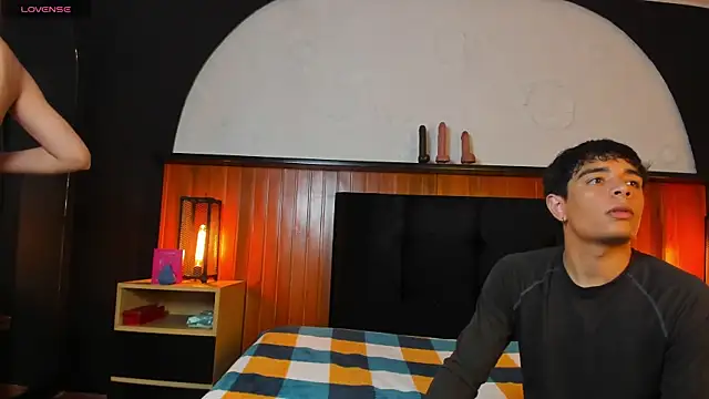 CuteButHarder online show from April 18, 4:48 am