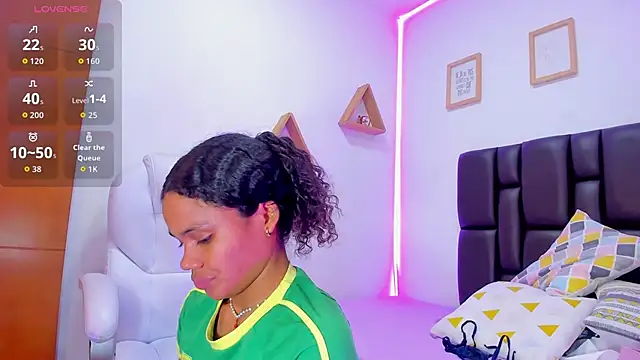 miiarod online show from October 6, 7:14 pm