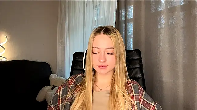 Jetta Corsacami online show from October 24, 6:45 am