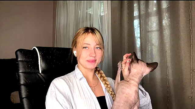 Jetta Corsacami online show from September 18, 7:44 am