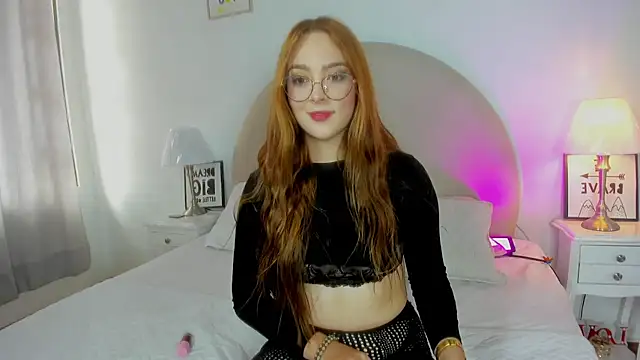 scarlett roousse online show from November 11, 8:14 pm