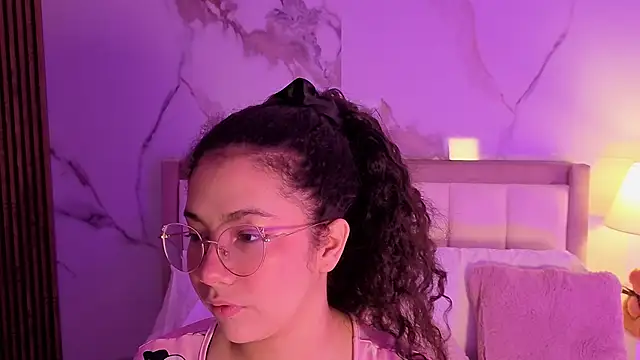 LunaRosse  online show from November 2, 11:48 am