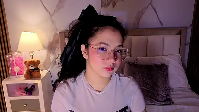 LunaRosse  online show from November 23, 11:42 am