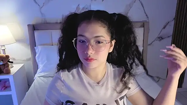 LunaRosse  online show from November 14, 11:58 am