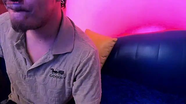 juanmechanic  online show from April 5, 7:04 am