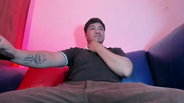 juanmechanic  online show from July 17, 10:40 pm