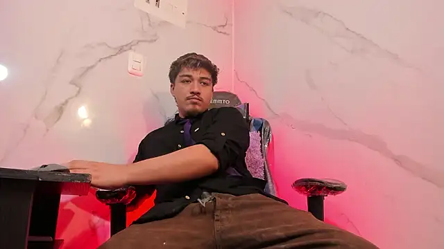 juanmechanic  online show from March 13, 2:55 pm