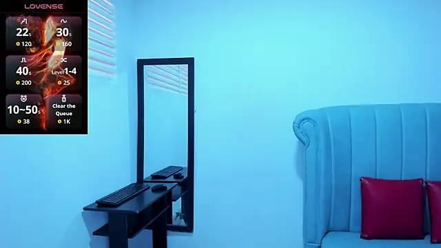 juanmechanic  online show from April 14, 6:02 pm