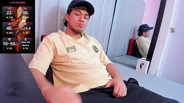 juanmechanic  online show from May 13, 12:17 am