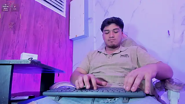 juanmechanic  online show from July 8, 12:57 am