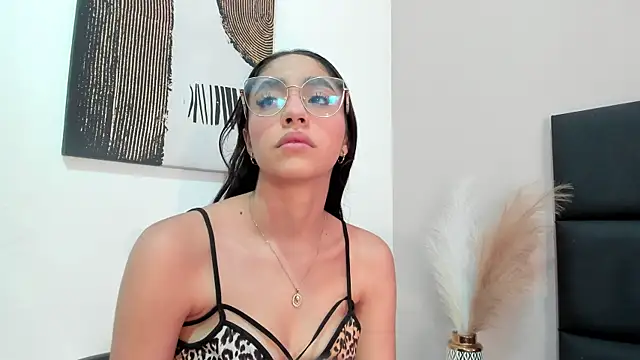 IvyJhons online show from November 27, 11:43 am