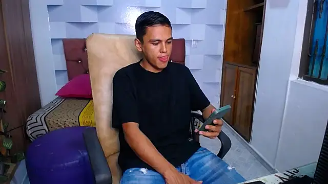 angelss 666 online show from December 19, 3:10 am