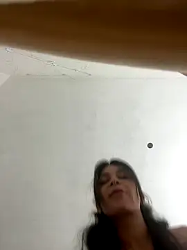 Snapshot of salvana chatting on September 30, 8:15 pm salvana online show from September 30, 8:15 pm