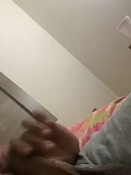 huhgtr online show from April 18, 12:46 am