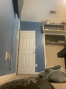 huhgtr online show from April 11, 3:36 am