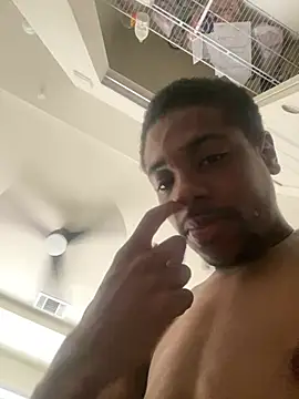 huhgtr online show from April 3, 3:29 pm