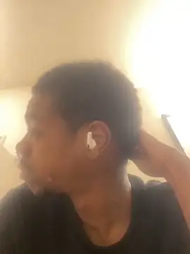 huhgtr online show from December 3, 3:55 pm