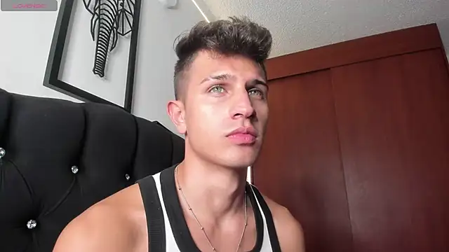 kevin ahss online show from November 12, 10:02 pm