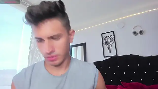 kevin ahss online show from October 28, 9:36 pm