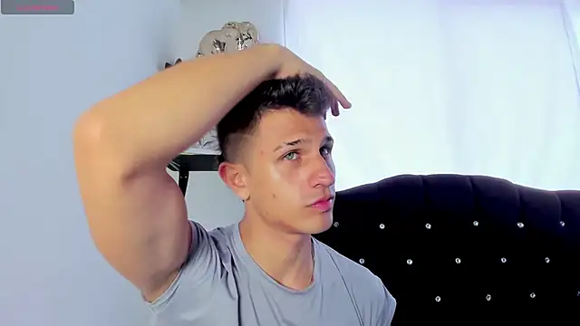 kevin ahss online show from March 10, 7:40 pm