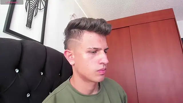 kevin ahss online show from November 22, 8:29 pm