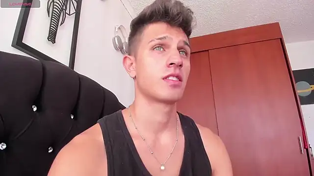 kevin ahss online show from November 14, 7:28 pm