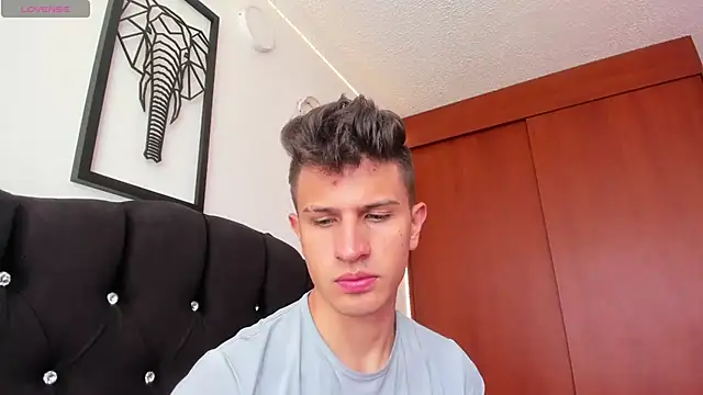 kevin ahss online show from November 28, 4:07 pm