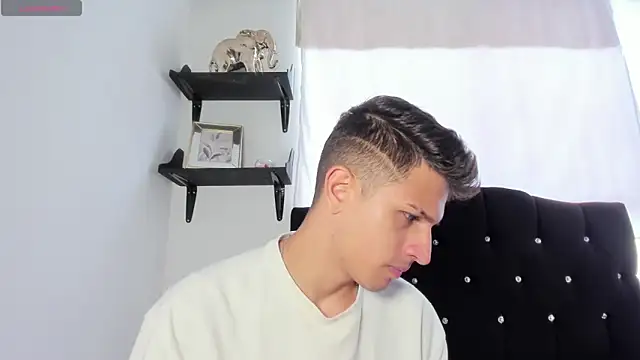 kevin ahss online show from April 9, 4:13 pm