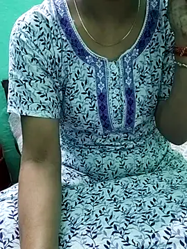 Apurvaa online show from December 4, 4:06 pm