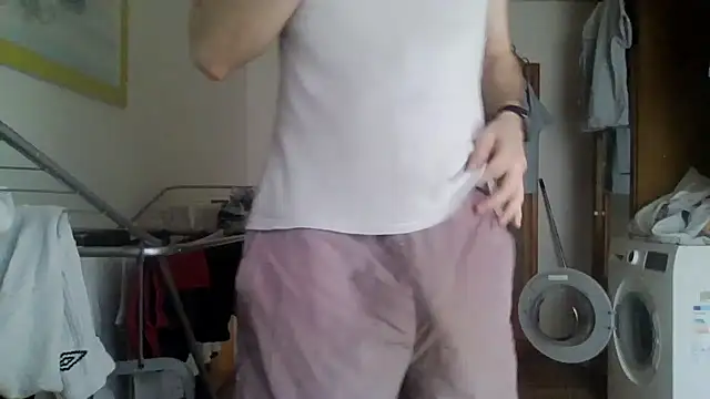 XLBarehengst online show from February 16, 10:47 am