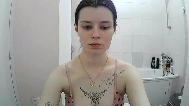 EdlinEngelby online show from November 13, 6:12 pm