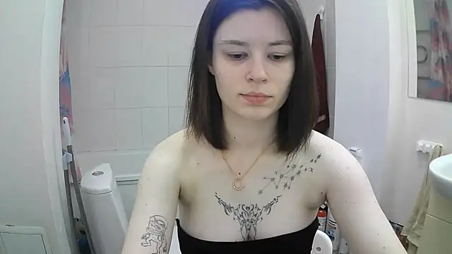 EdlinEngelby online show from September 9, 11:19 am