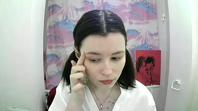 EdlinEngelby online show from October 8, 4:19 pm